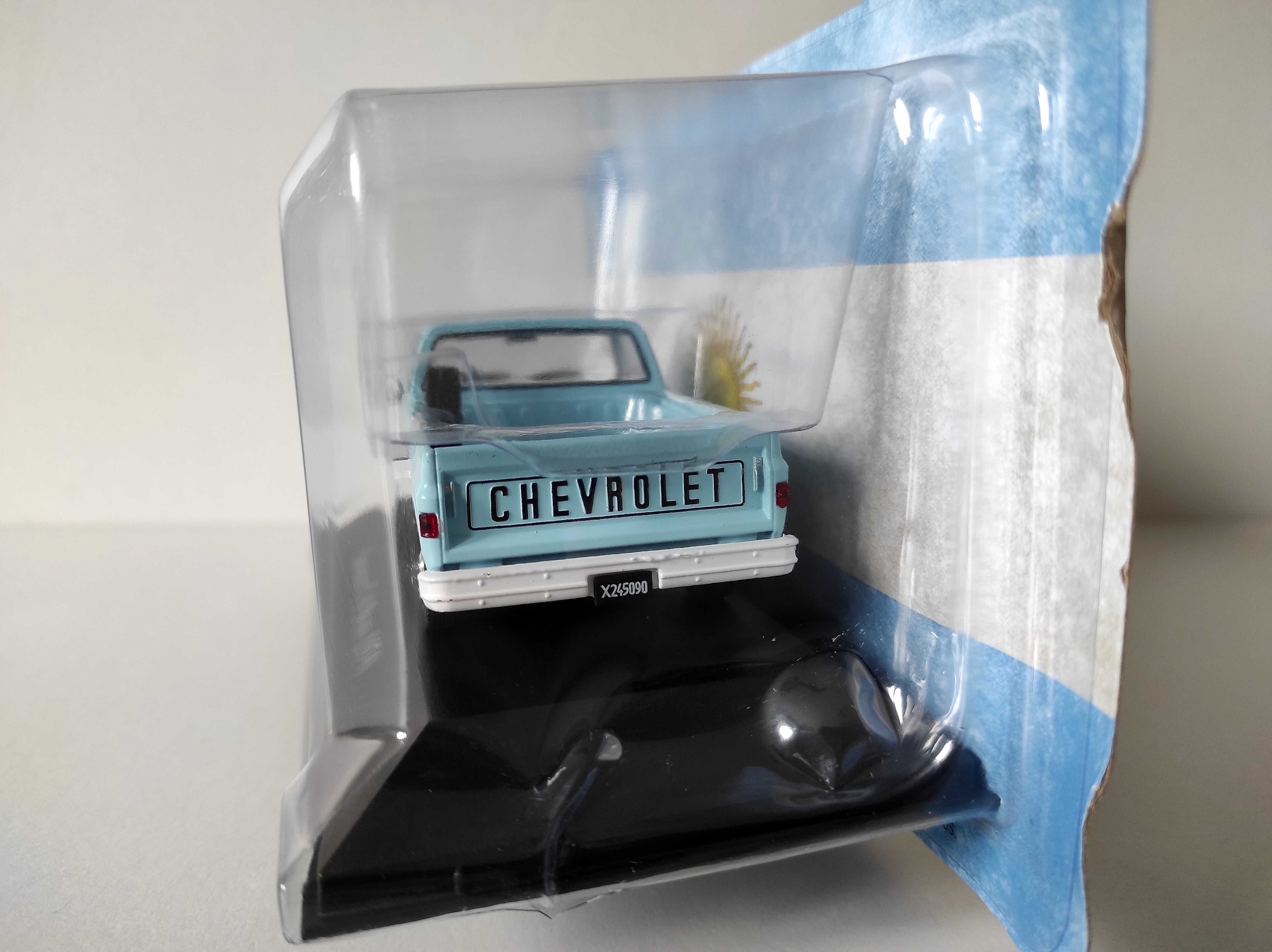 Chevrolet C-10 Brava (1974) SALVAT 1:43