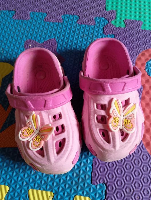 Крокси на дівчинку, р. 27 ( устілка 15 см )