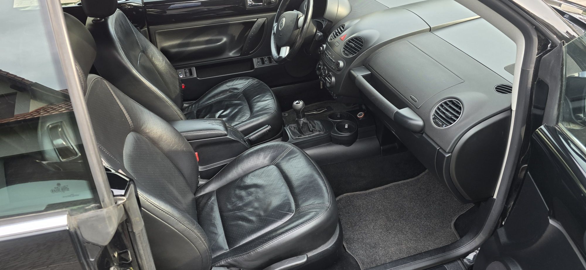 Volkswagen New Beetle Kabriolet 1.6 Mpi