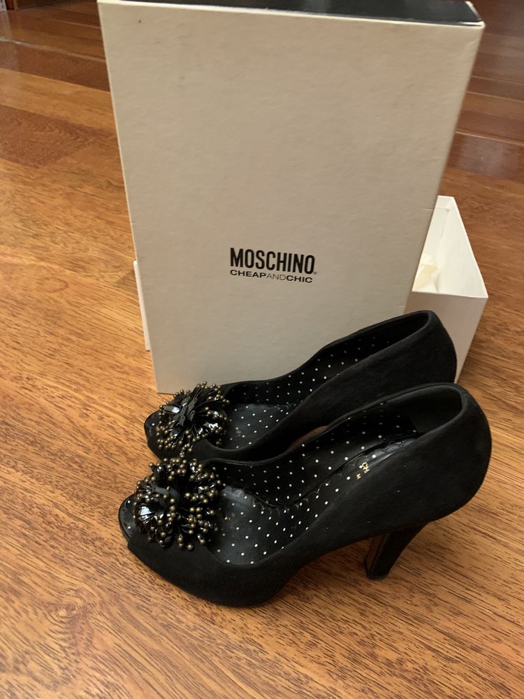 Туфли Moschino (москино)