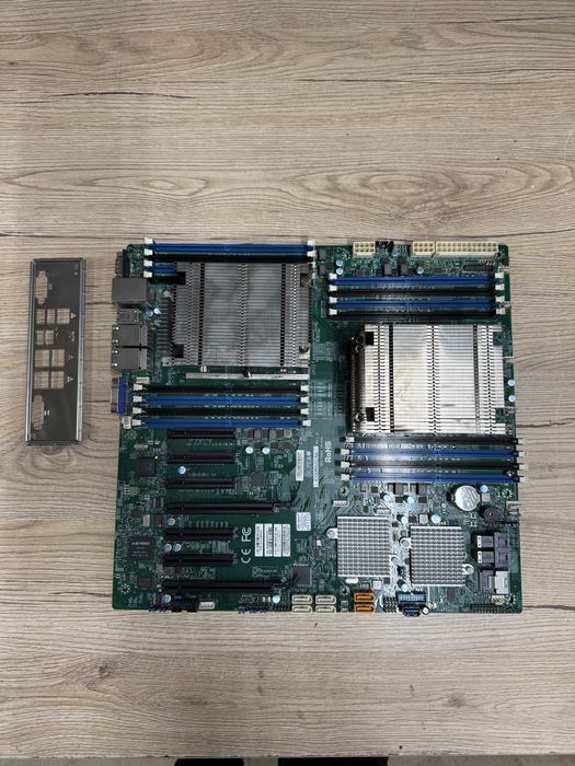 Серверна плата Supermicro X10DRH-CLN4 + 2× Xeon E5-2620 v4