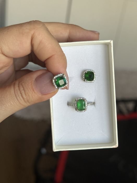 Продам украшения сережки браслет часы кольцо крестик перстень