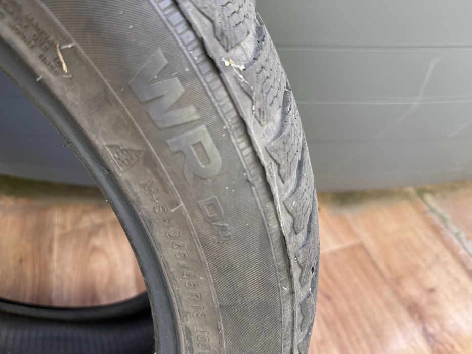 Продам шини NOKIAN WR4D 245/45 R18