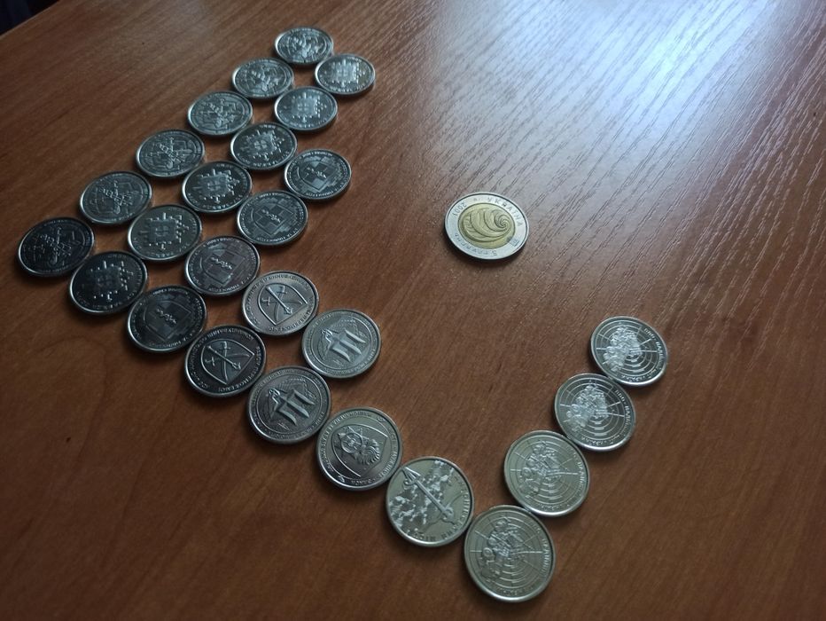 Монеты коллекционные (за все)