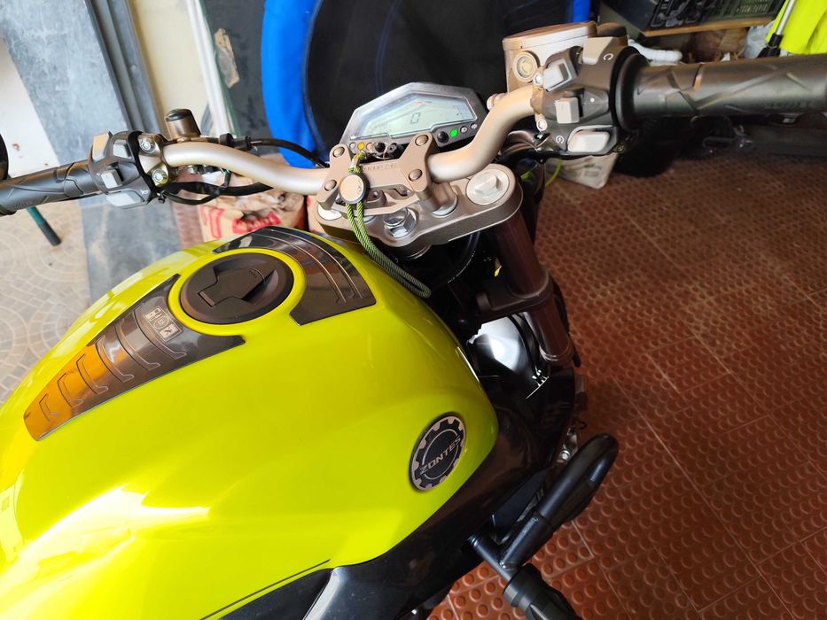 Moto 125 Zontes 2780Km