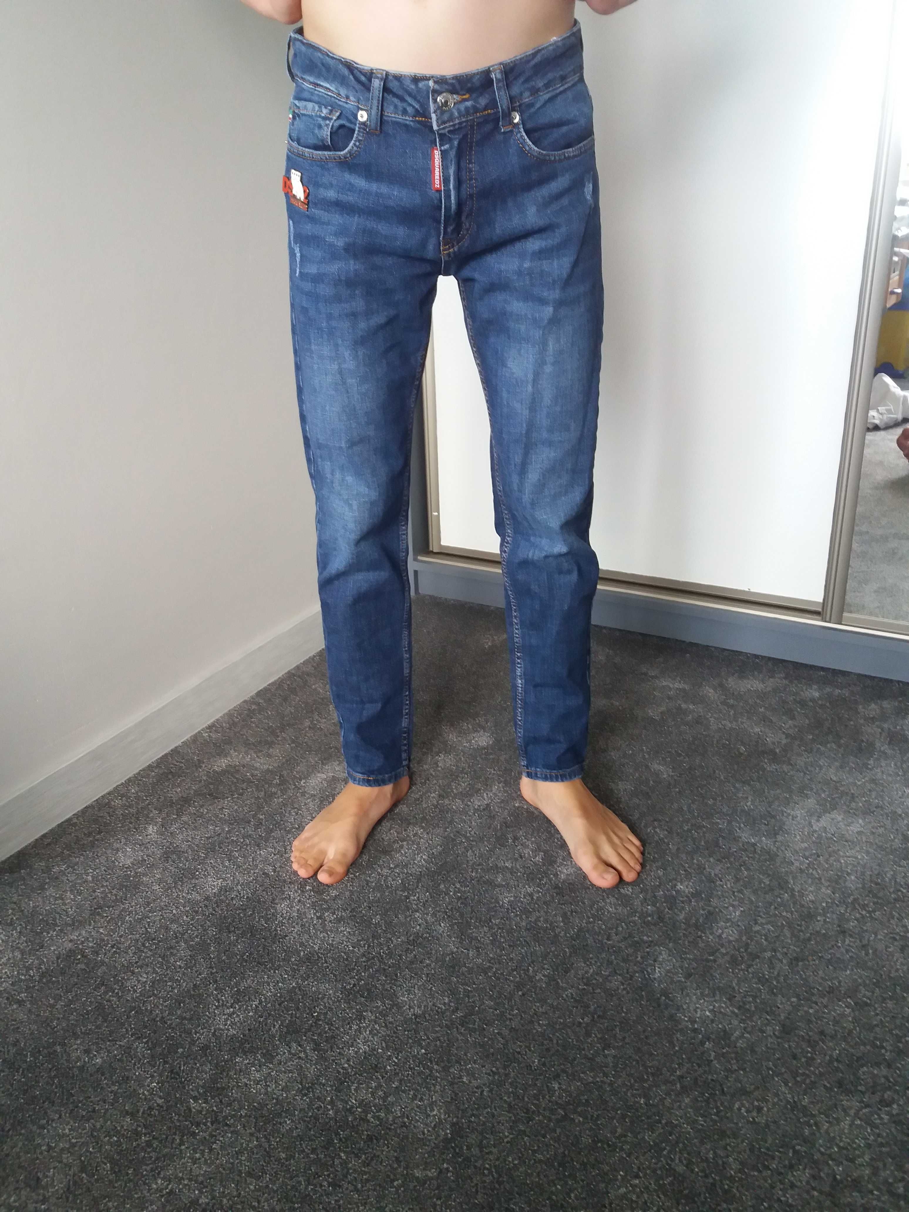 spodnie jeansowe Dsquared2 Denim W26  model 2148 marka luksusowa