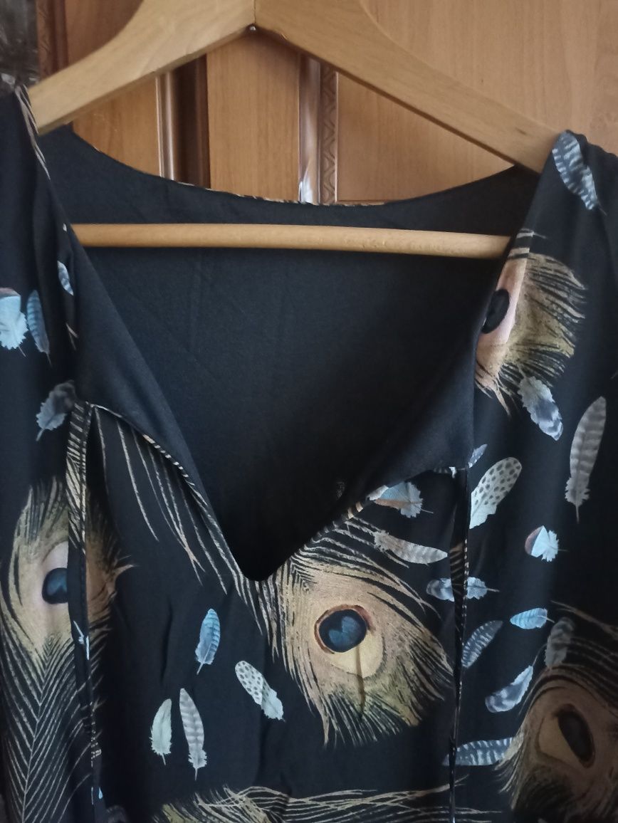 Sukienka tiulowa z podszewką w pasie pióra r. 3 xl