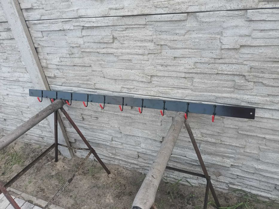 Wieszak  150 cm na ubrania itp. do Ogrodu/ warsztatu