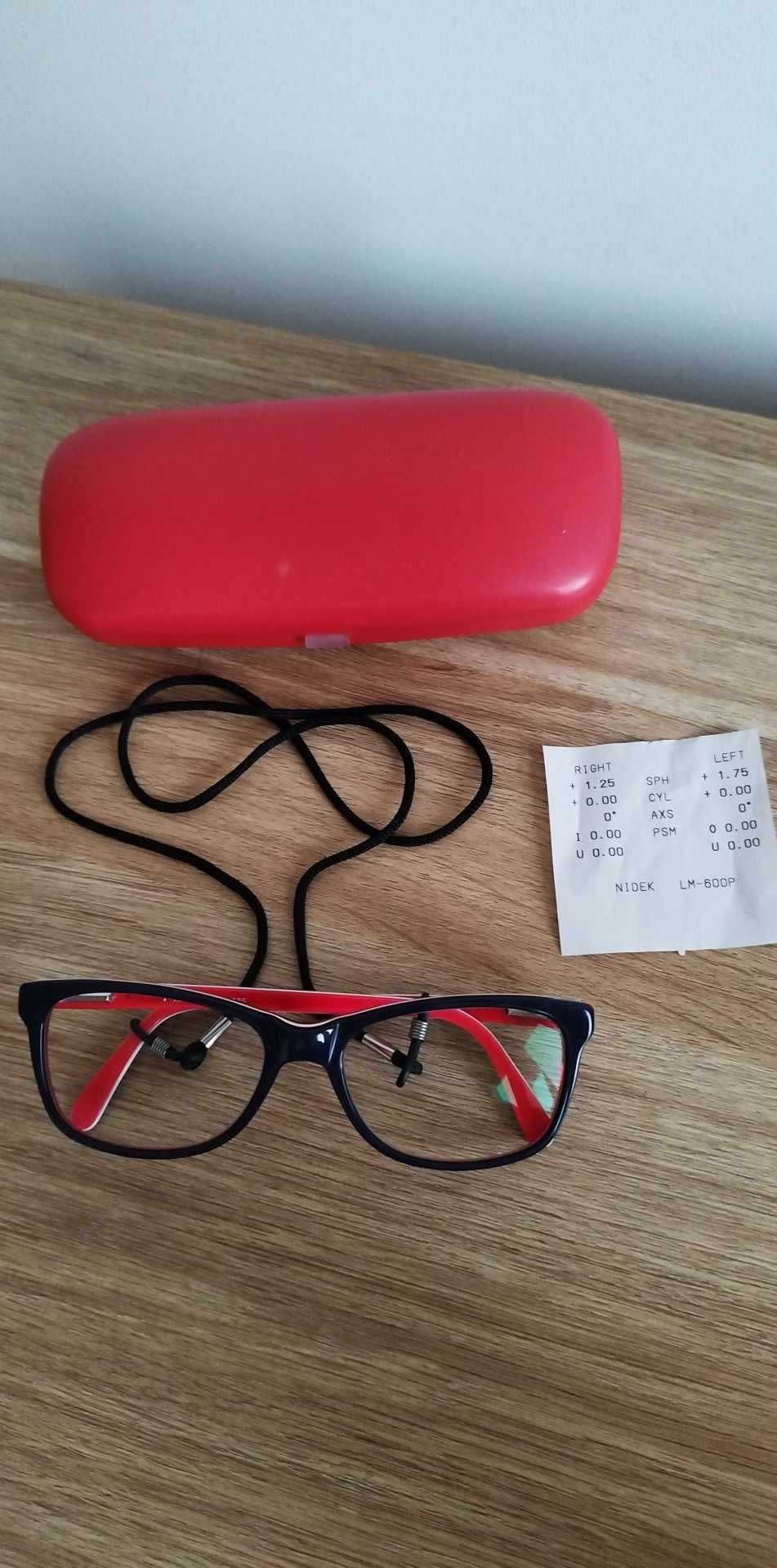 Sprzedam okulary korekcyjne Prawie nowe