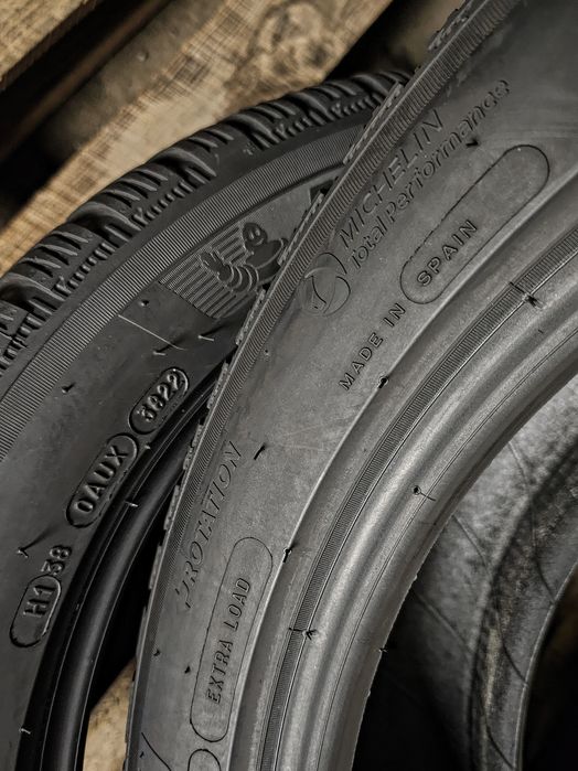 Зимова пара 215/50r17 Michelin | 7mm | 2022 | Spain | Преміум шини