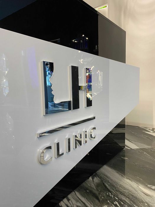 Reklama zewnętrzna • Kasetony • Litery 3D • Neony • Meble z logo