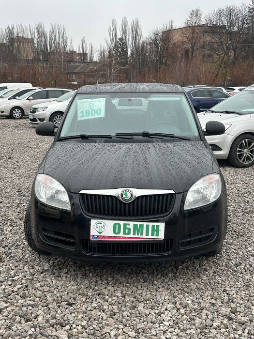 Продам Skoda Fabia  2009 рік можлива розстрочка,кредит,обмін!