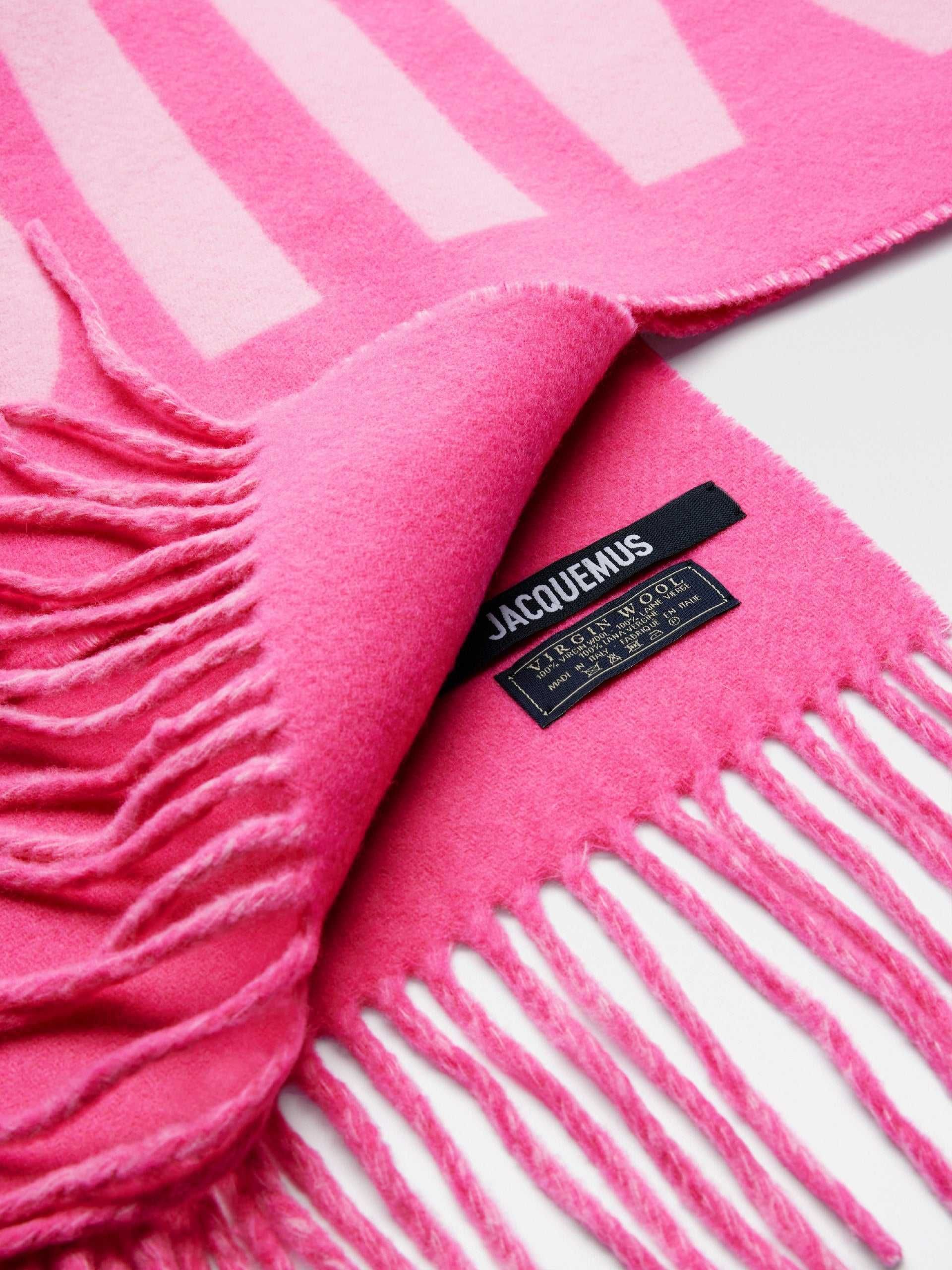 Шарф Jacquemus Logo Jacquard Fringed Edge Scarf Multi-Pink