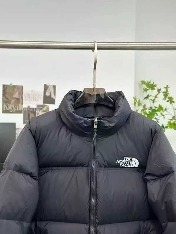 Retro Nuptse 700 Fill Packable Jacket Black US：XL