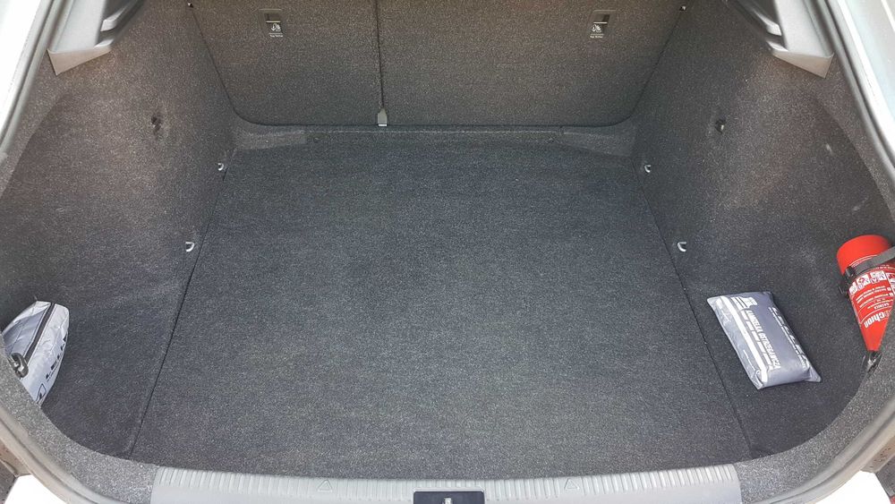 Skoda Octavia, Wynajem długoterminowy samochodów, wypożyczalnia aut