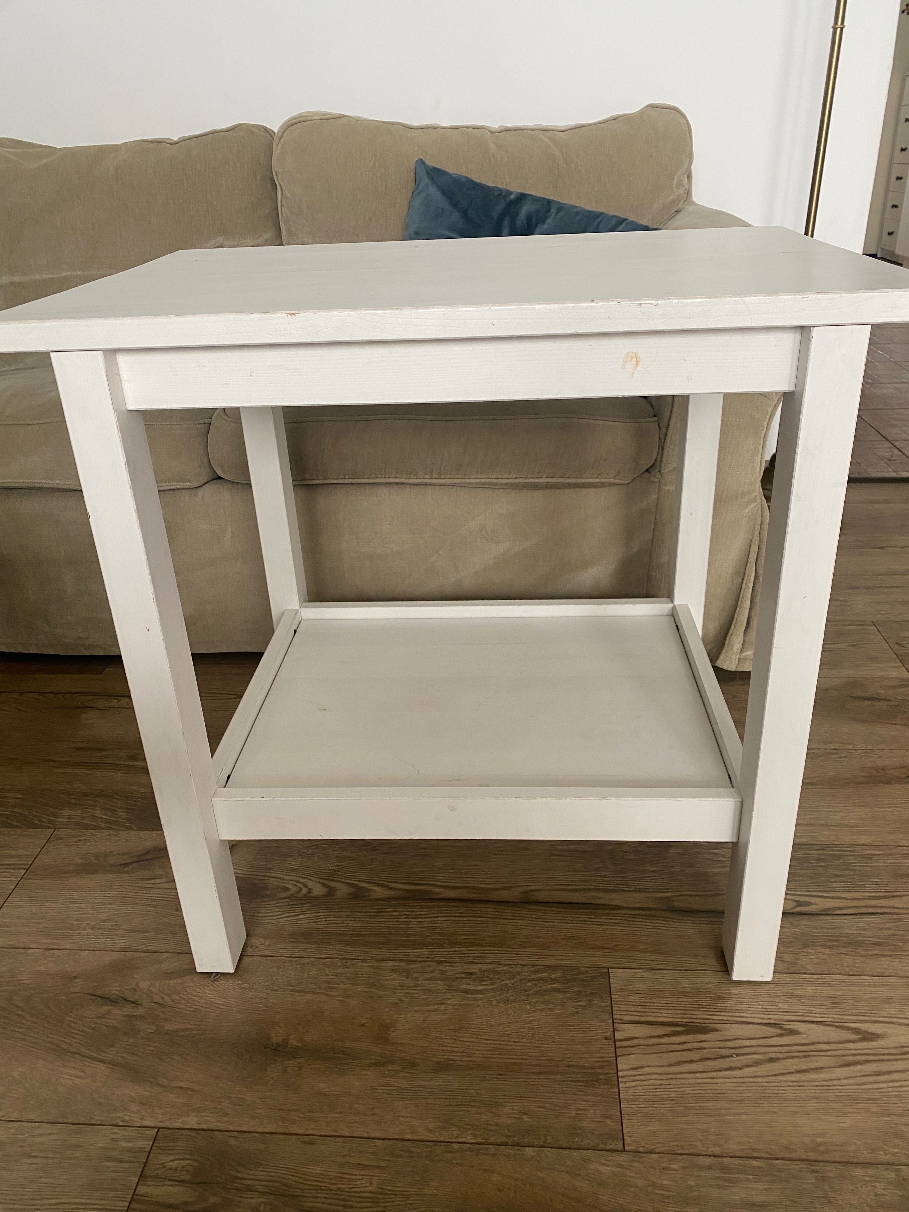 Stolik Hemnes Ikea