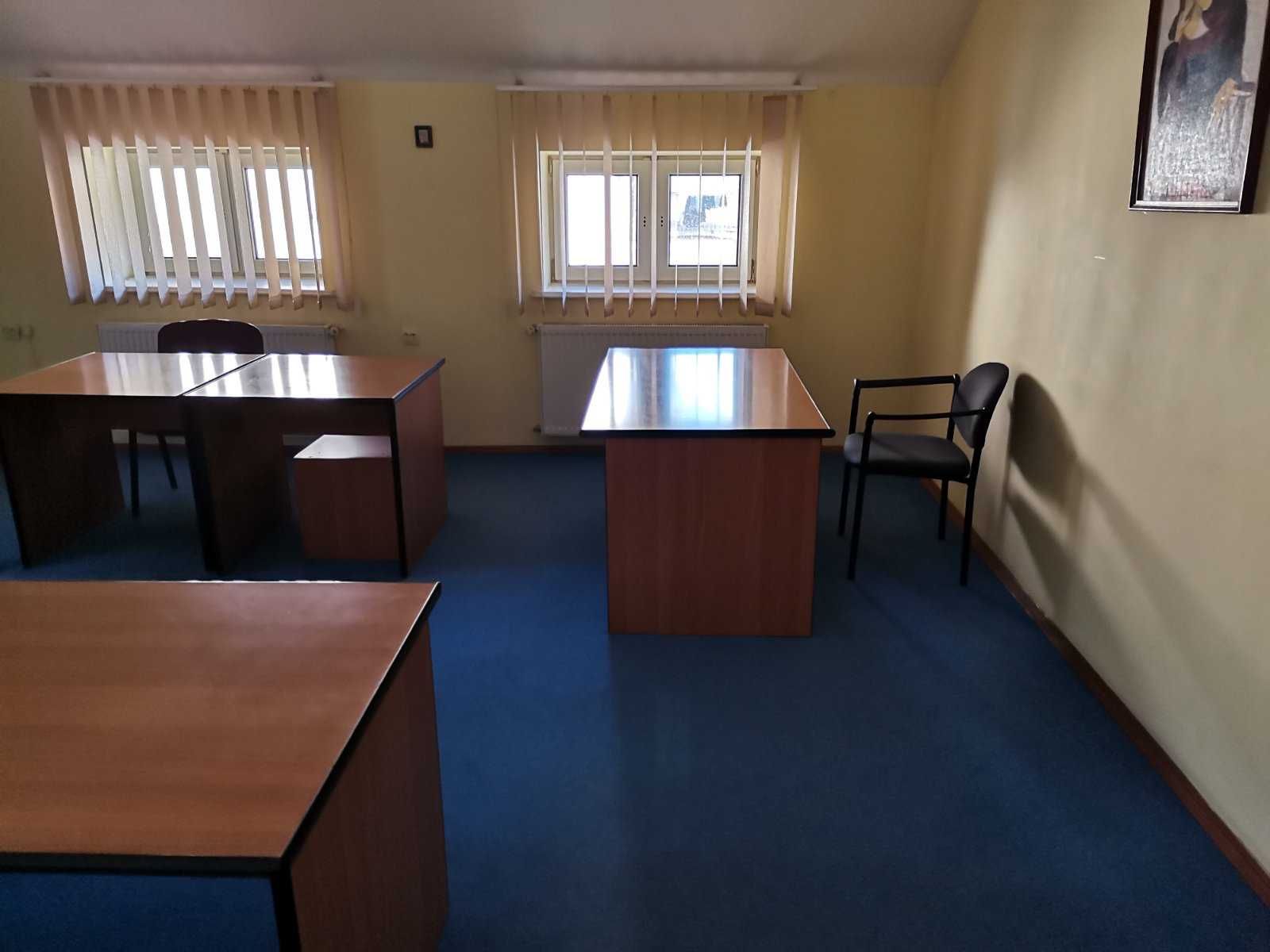 Оренда офісу на вул. Гайдамацька (Заводська). 100кв.м. 3кабінети