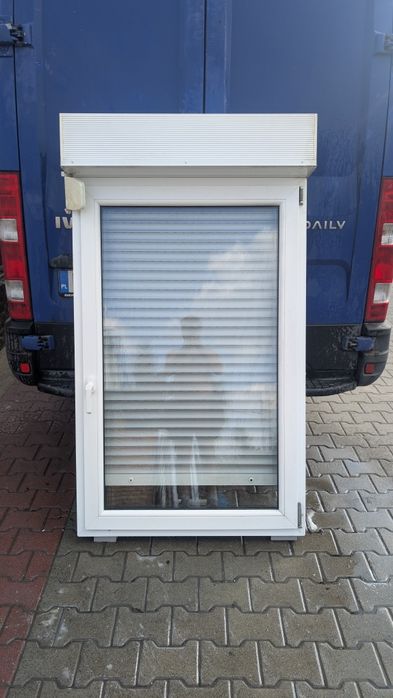 KR HAUS okno 99x172 roletą zewnętrzna używane okna drzwi POZNAŃ