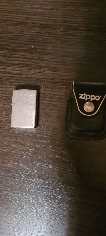 Зажигалка Zippo с чехлом