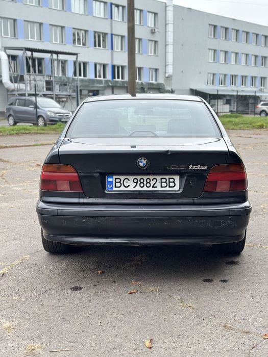 Продам BMW E39 2.5