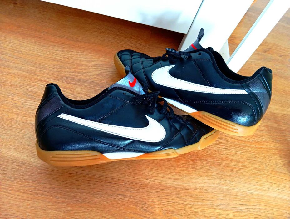 NIKE buty adidasy męskie 41 Sneakersy sportowe Tenisówki halówki RunX