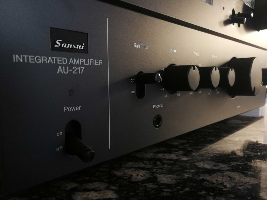 Sansui AU-217 с тюнером Sansui TU-217