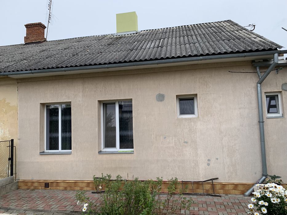 Продається метало-профіль,металічна ринва.