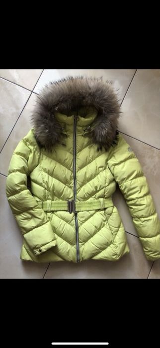 Салатовый пуховик французский Poivre Blank с натуральным мехом. Xs/S.