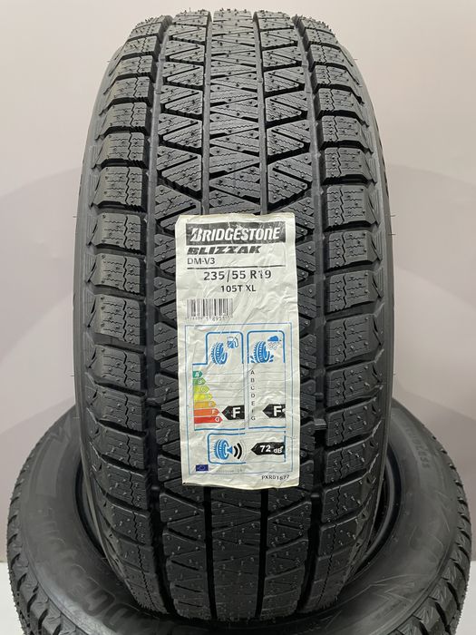 235/55 R19 Bridgestone Blizzak DM-V3