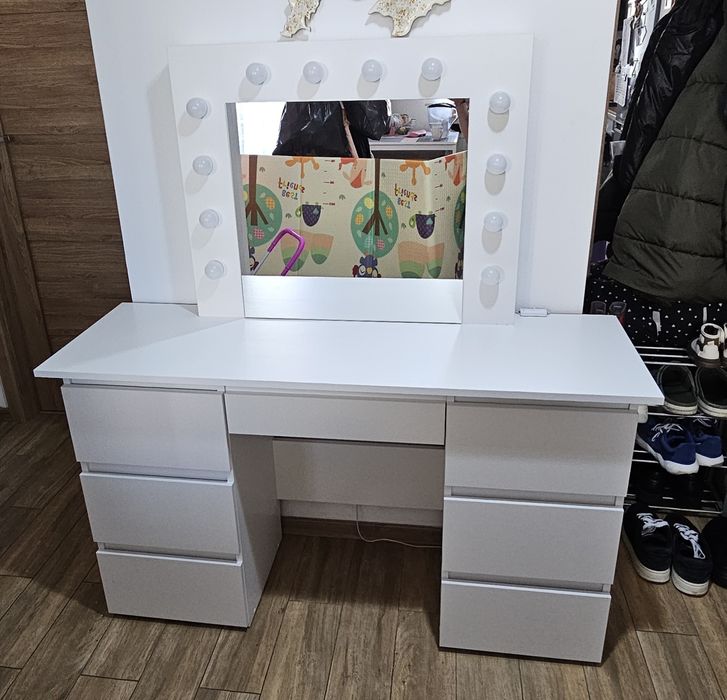 Toaletka duża z lustrem