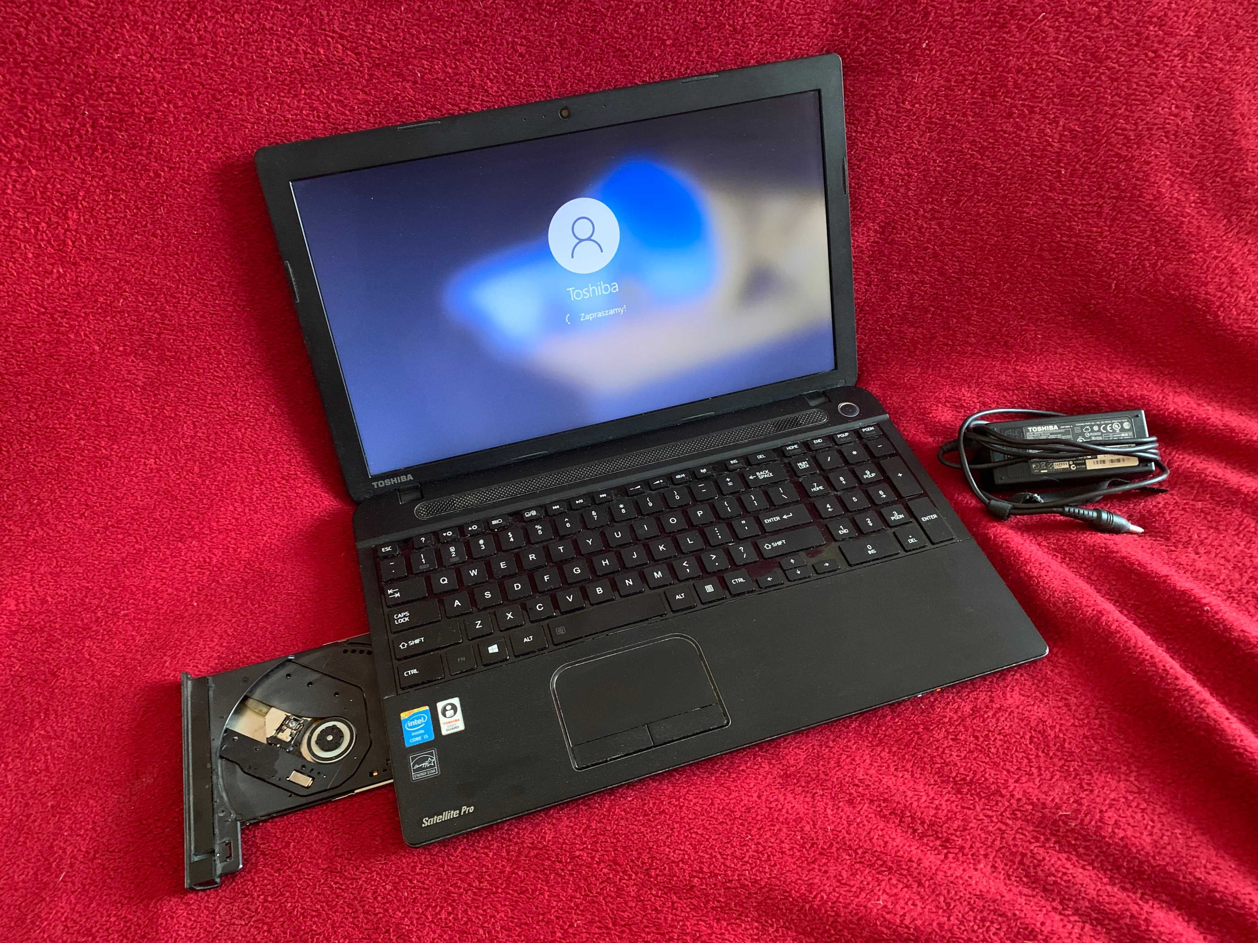 Laptop Toshiba Satellite Pro C-50-A-1KV i5 4Gen/8gb Ram/500Gb HDD W10