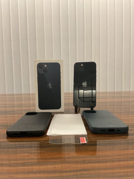 Apple iPhone 13 256gb + Caixa original, Capa e Película