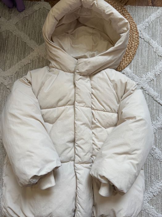 Куртка Zara на дівчинку розмір 110