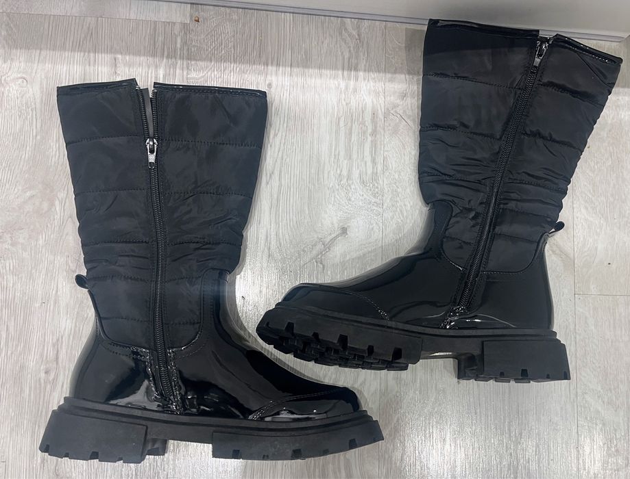 Nowe kozaki damskie lakierowane 37