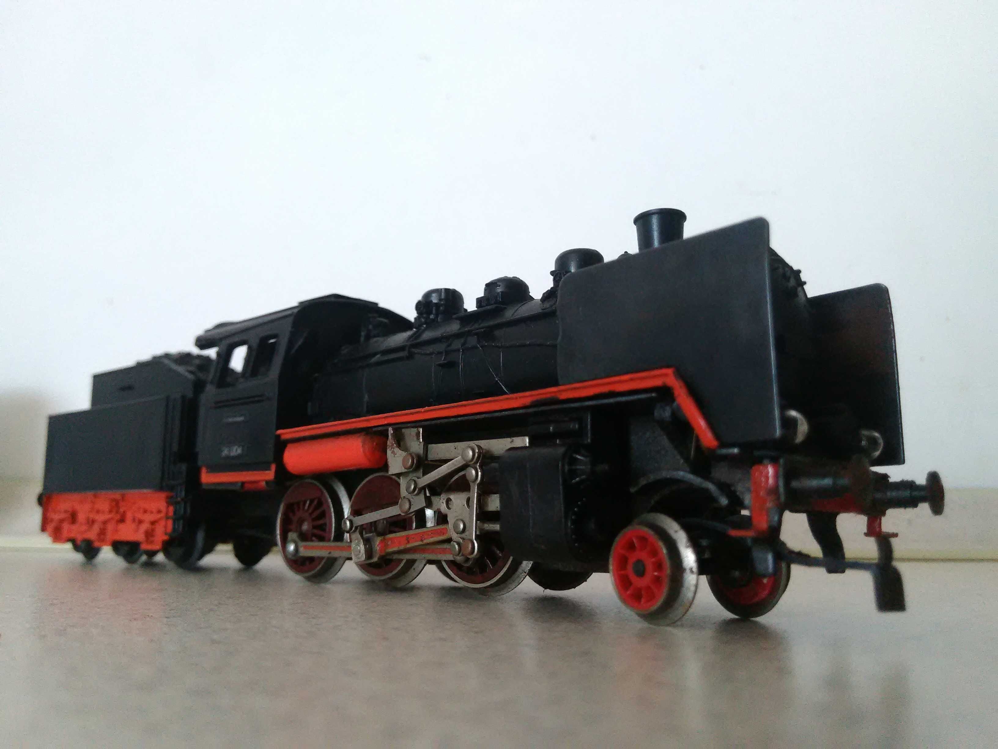 stara zabawka lokomotywa G10 Gutzold Piko parowóz br retro kolejka HO