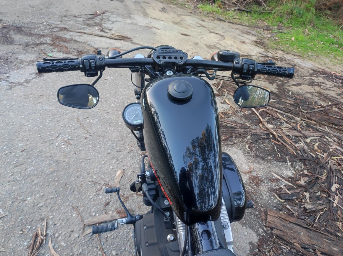 Harley Davidson sportster 48