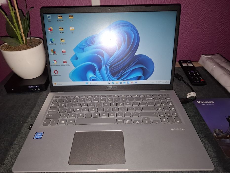 Sprzedam Laptop asus