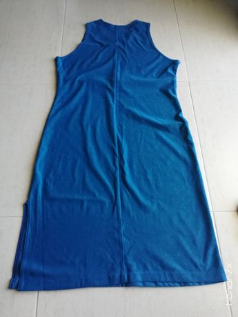 Bonito vestido tecido azul para saída formal até 16 anos