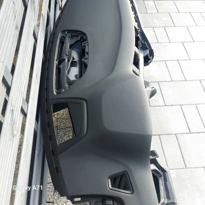 Regeneracja naprawa deska rozdzielcza Volvo S60