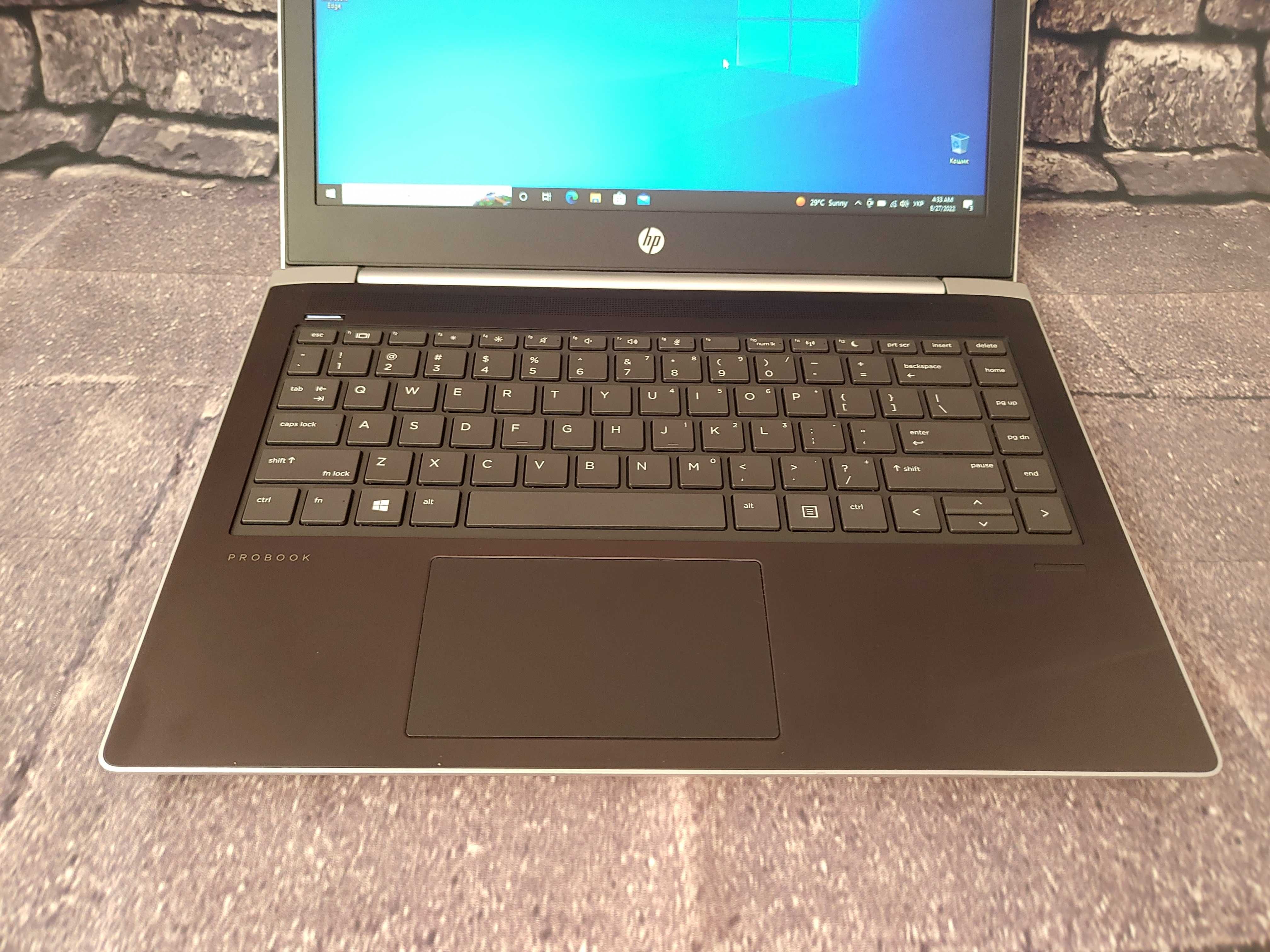 Шикарний HP ProBook 430 G5 /  i5-8Gen / 8 gb DDR4/  240 gb SSD