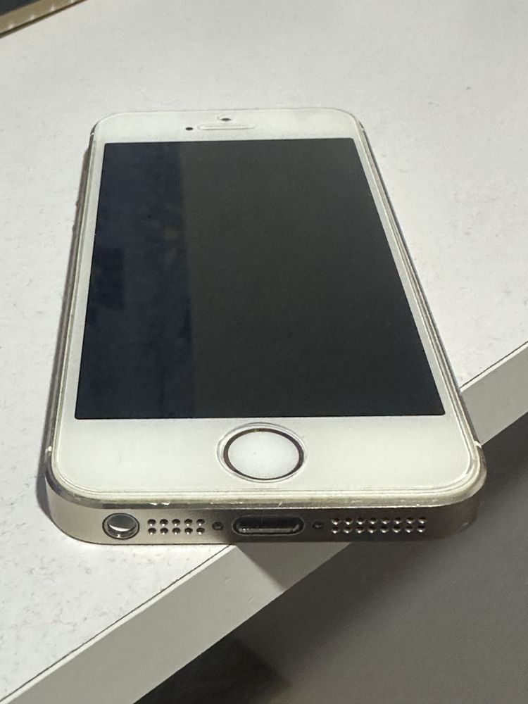 iPhone 5s 16 gb unlocked