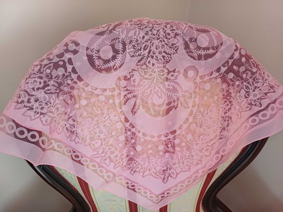 Vários Lenços de Senhora