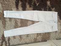 Białe spodnie typu slim fit Daysie 38