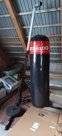 Worek bokserski Bushido 140cm