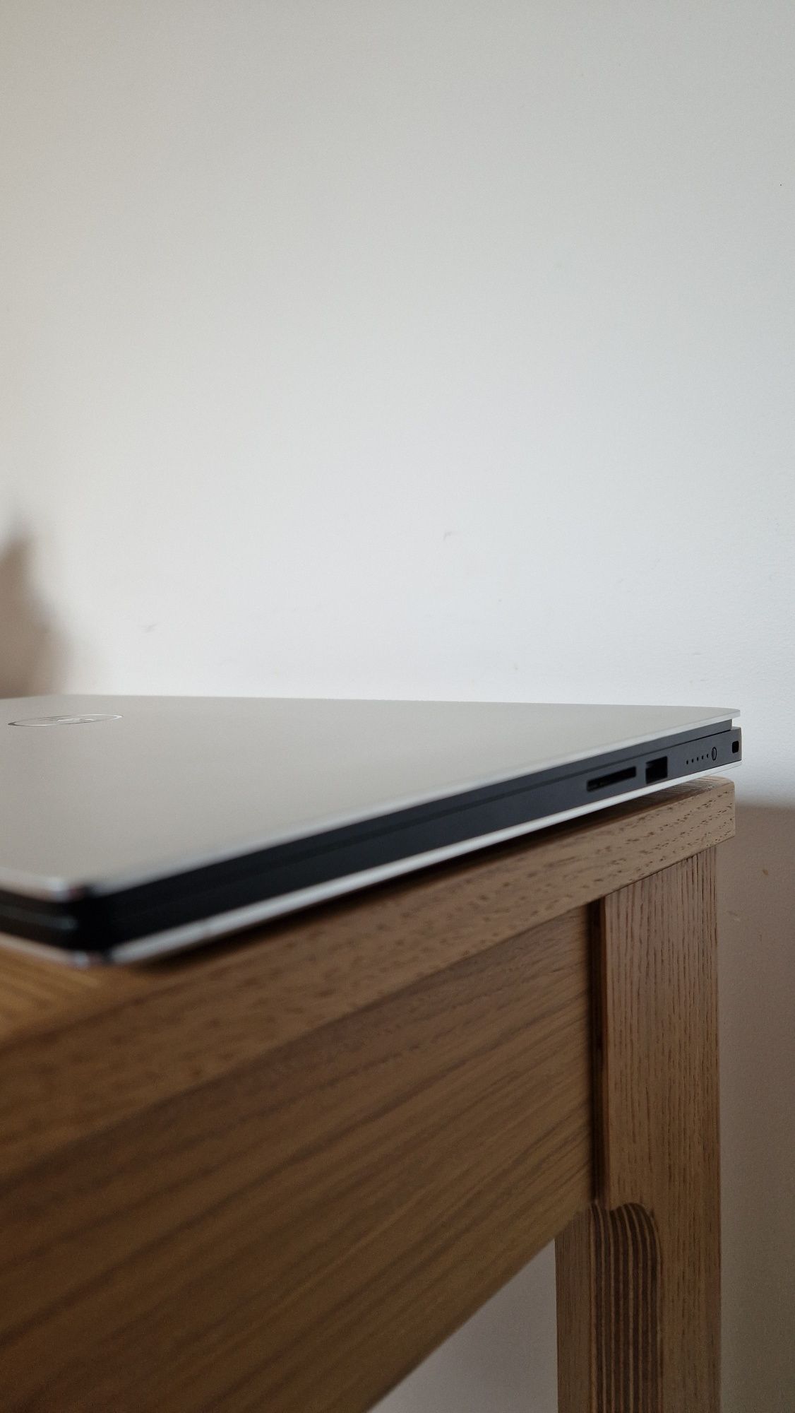 Laptop Dell Precision 5540 15.6"/i7-9850H/Nvidia Quadro T1000/SSD 512G