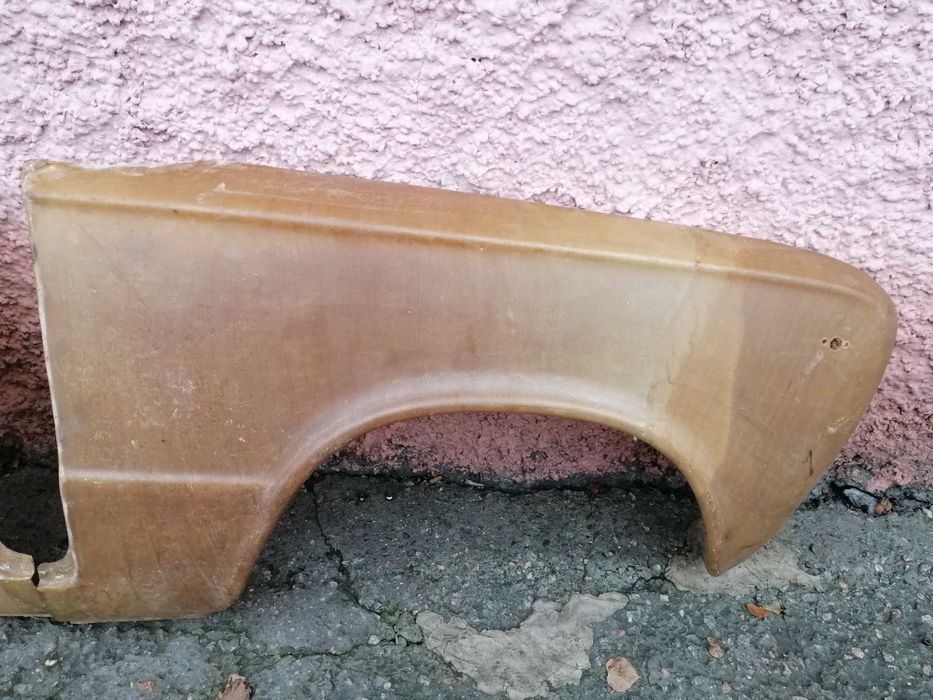 Крила пластикові ваз2101