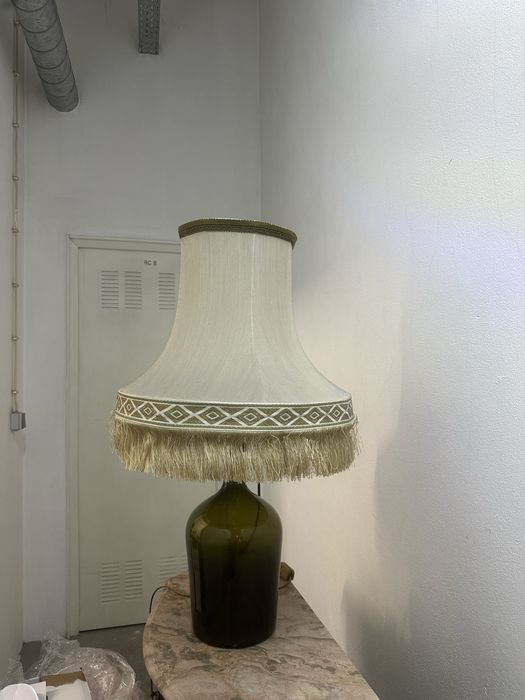 Abajur com detalhes