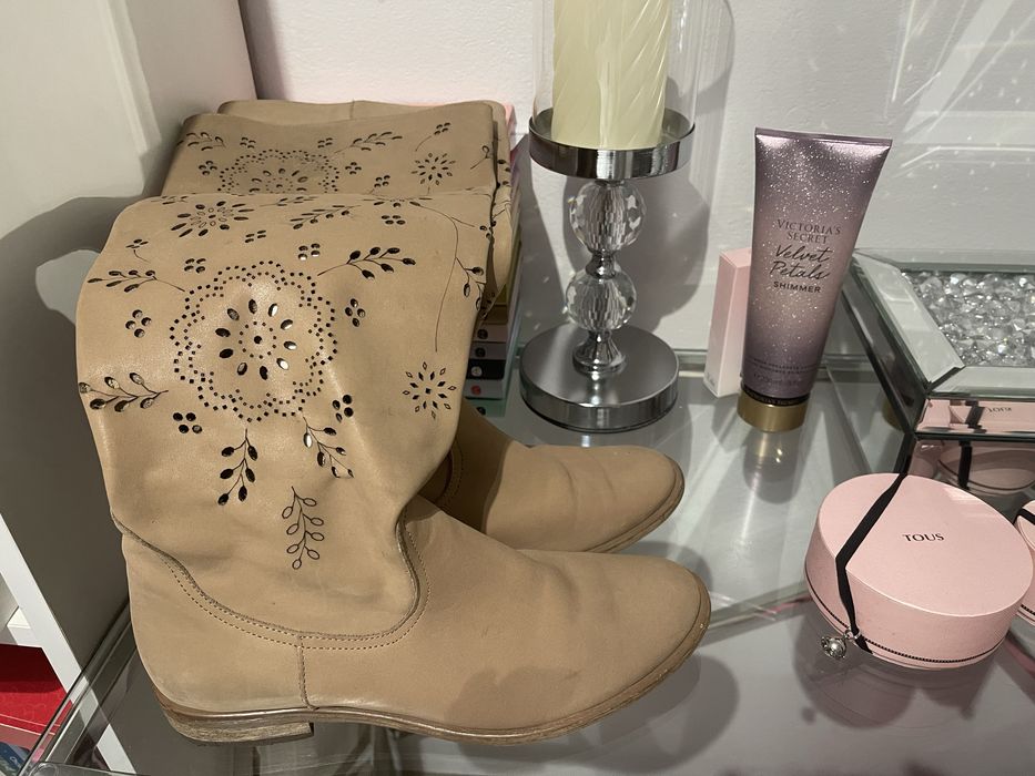 Piekne kozaki ażurowe skorzane