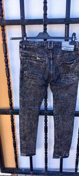 Calça de ganga, tamanho 11-12anos da Zara 5€