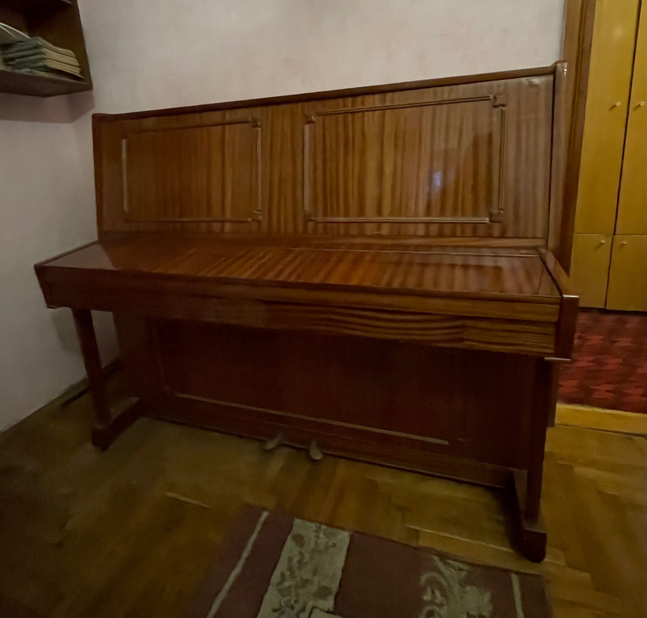 Фортепіано «Україна», в гарному стані